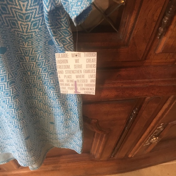 Classic t size large - Picture 2 of 3